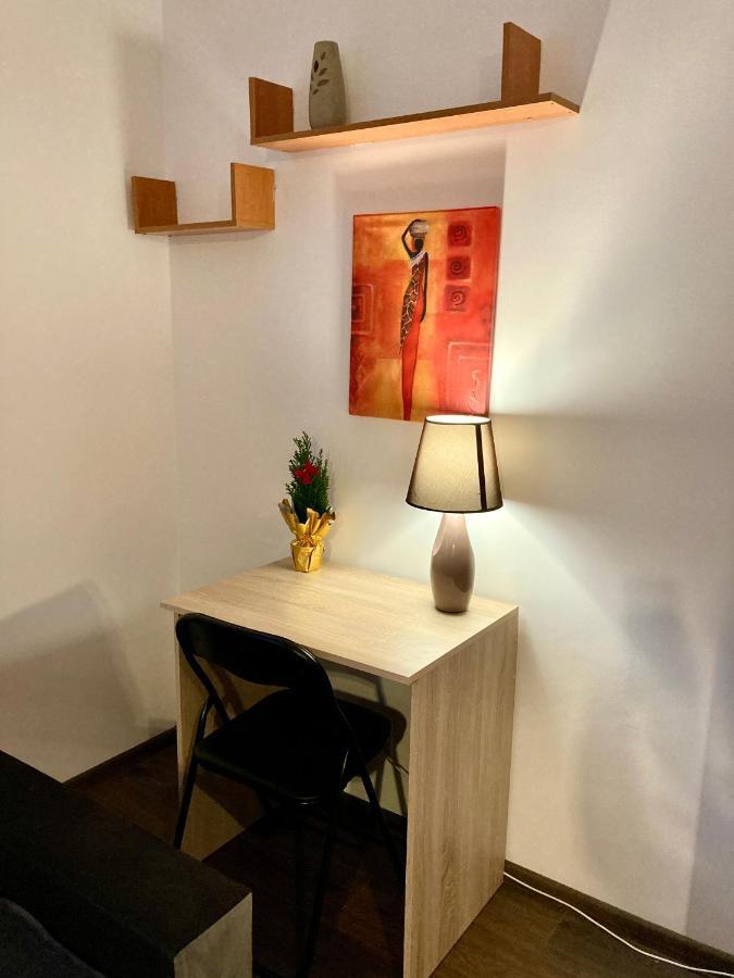 Modern Calm Studio, Breslavia Exterior foto