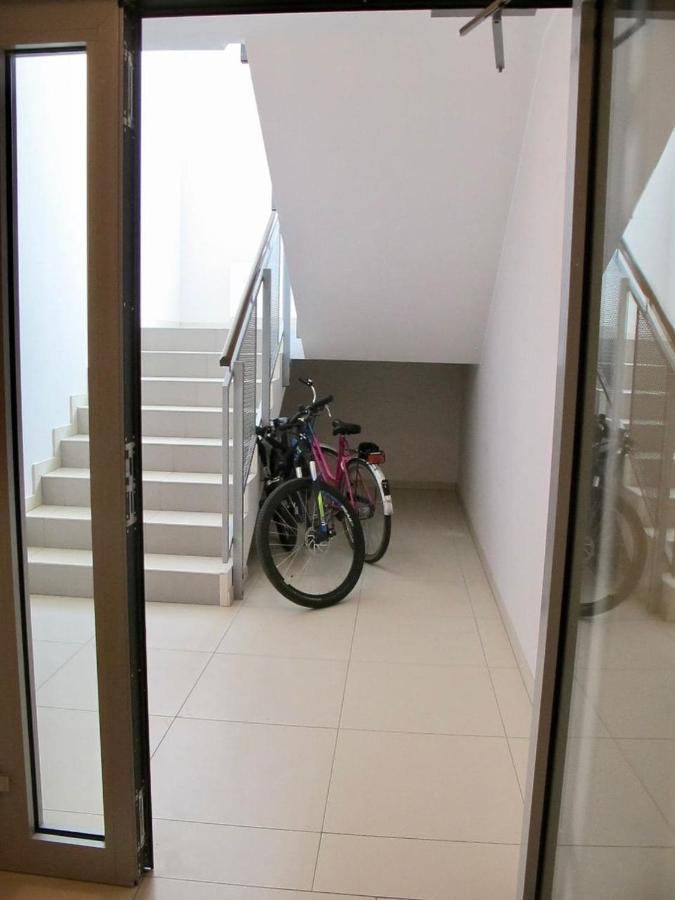 Modern Calm Studio, Breslavia Exterior foto